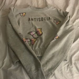 Antisocial Gray crop top from rue 21! Size woman’s small.